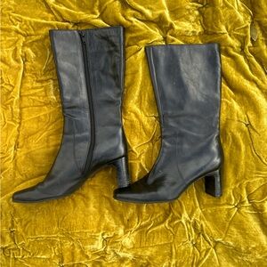 Van Eli Black Heeled Boots size 8.5